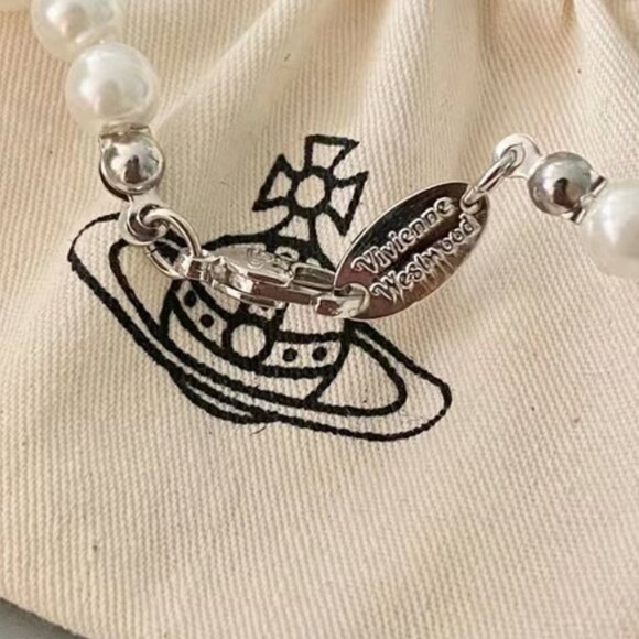 Authentic Vivienne Westwood Mini Bas Relief Pearl NEW  (Gold plate/Silver Plate) - Picture 11 of 15